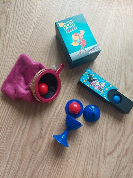 Kuzelnicke triky magic tricks, 