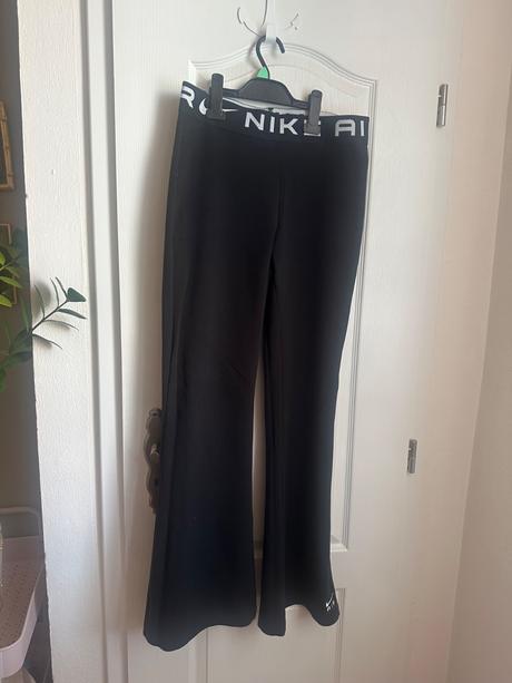 Nike legíny l/xl, nike,l