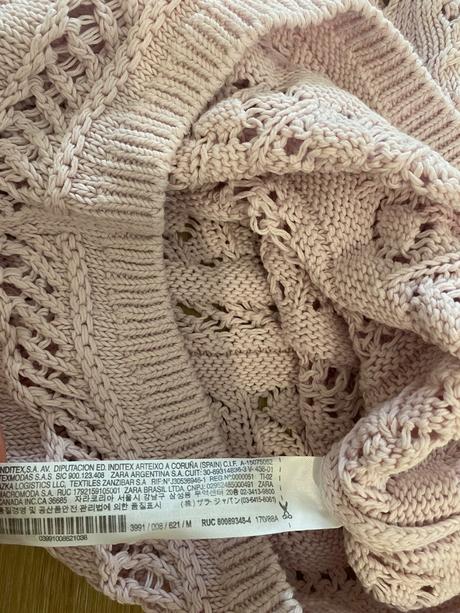 Zara novy cvernovy pleteny svetrik, zara,s