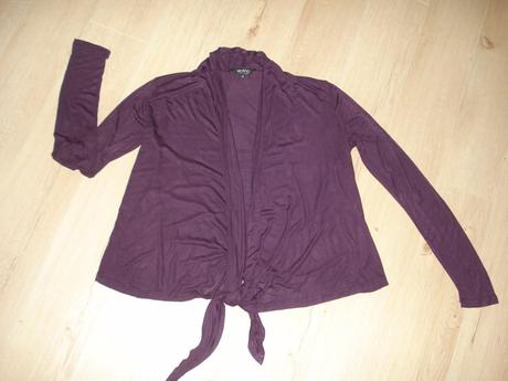 Dámsky bolerkový svetrík, 40