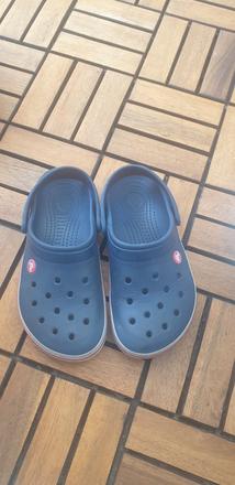 Crocs, crocs,37