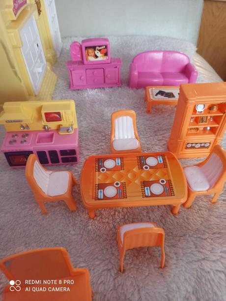 Rozkladaci domcek pre babiky s nabytkom,