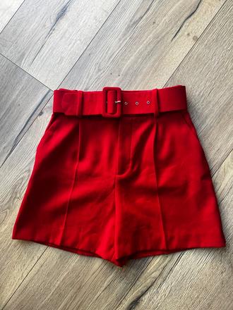 Šortky, zara,36