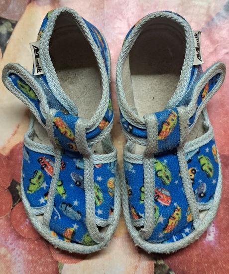 Chlapčenské papučky, 21