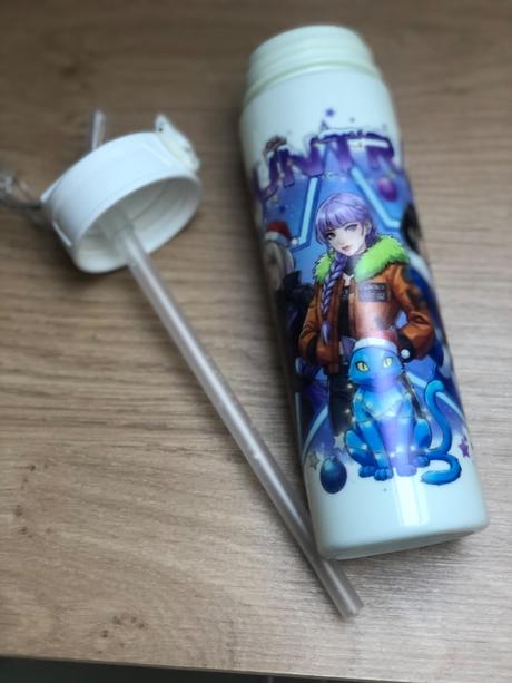 Huntrix plastová fľaša, 