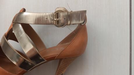 Krasne sandalky guess, guess,38