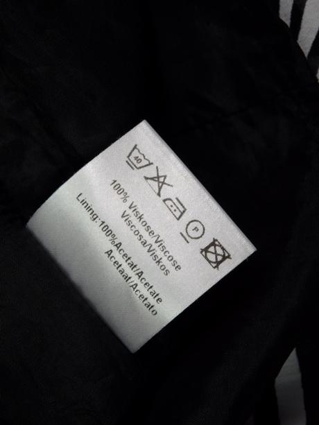 Kvalitné letné šaty, 38