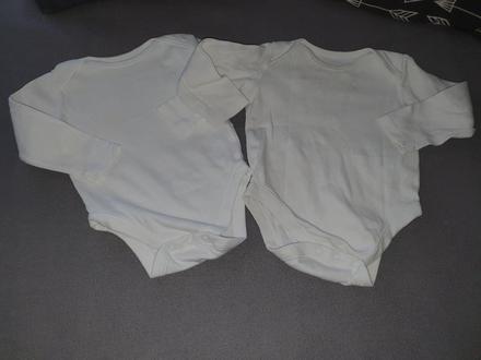 2x biele body, f&f,74