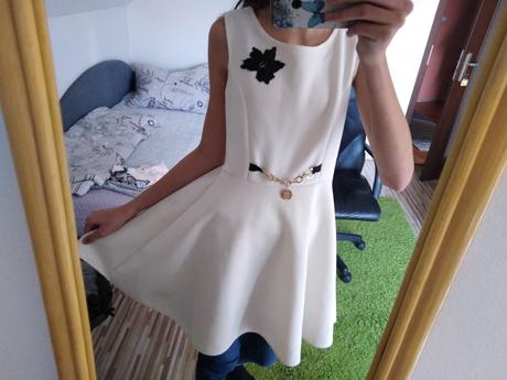 Spoločenské šaty, m