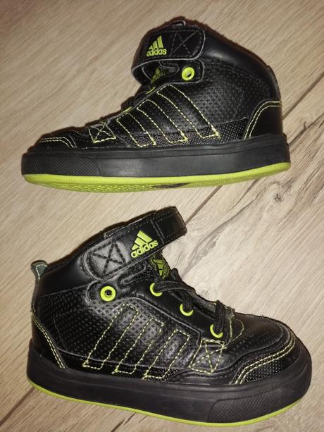 Kotníkové adidas, top stav, adidas,23