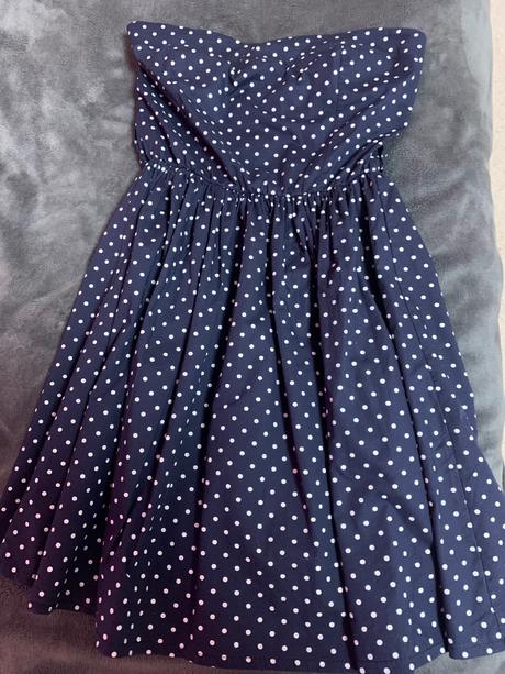 Modre bodkovane satky, s