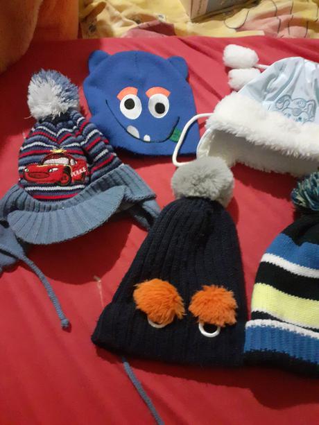 Mix čiapky, pepco,92