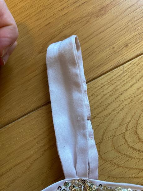 Lindex tylove saty s flitrami, lindex,134