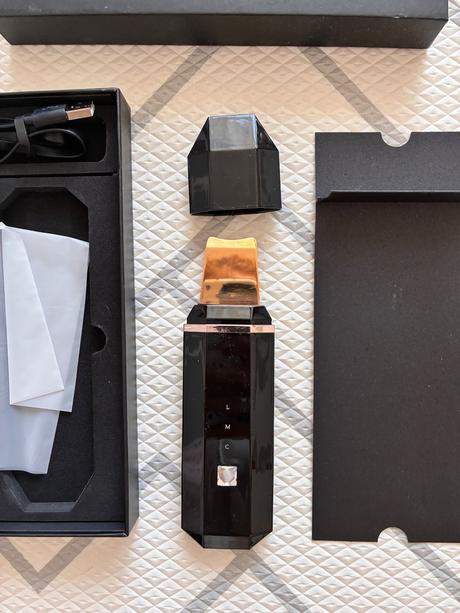 Cistiaca spachtlicka na tvar, 