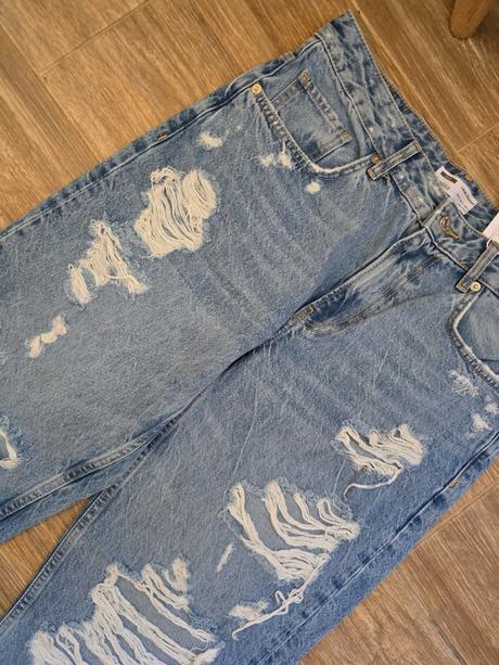 Rifle č.38  loose straight, bershka,38