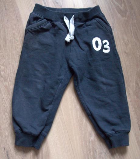 Mäkké bavlnené tepláčky c&a, c&a,86