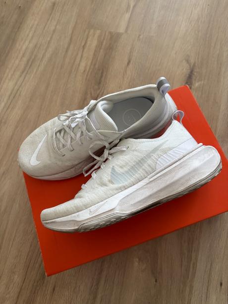 Nike invincible vel.39, nike,39