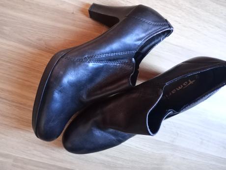 Krásne,značkové topanky, 42