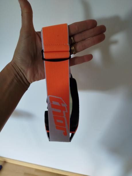 Okuliare na štvorkolku, 