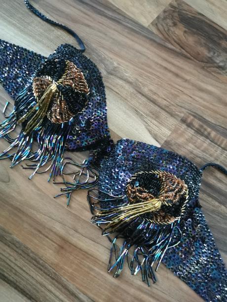 Podprsenka na brušné tance, 