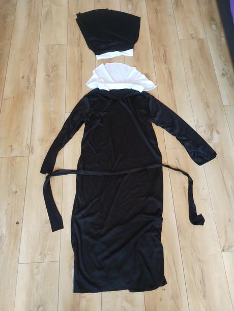 Karneval - mníška, 