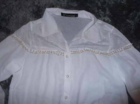 Bluzka s perlami, s