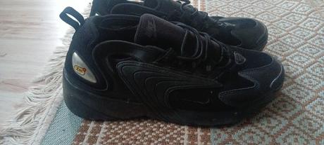 Tenisky s poštou, nike,45