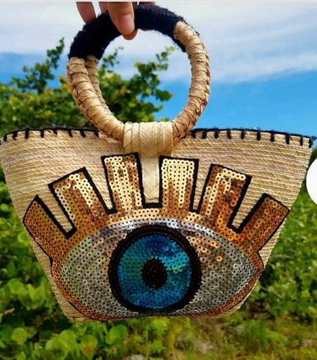 Malá prútená taška, 