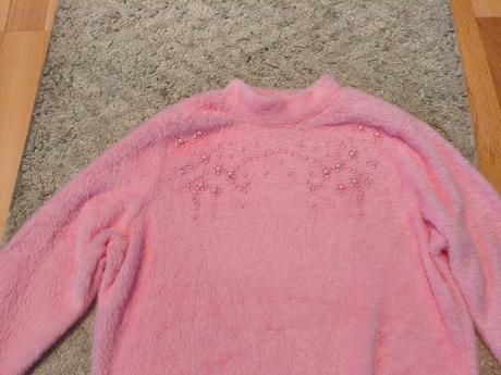 Ružový sveter, s