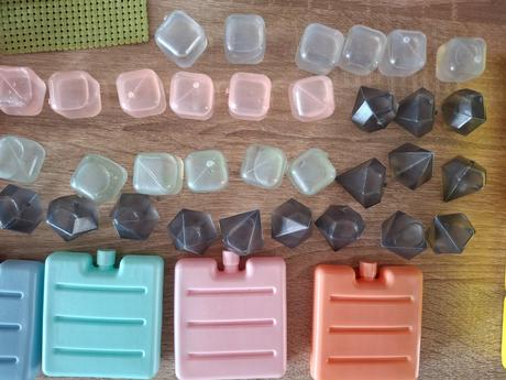 Kuchynské potreby, formy na ľad, nanuky, zmrzlinu,