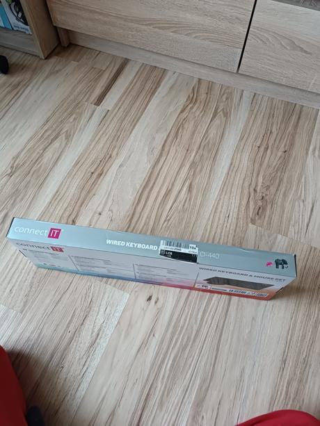 Set klávesnica a myš connect it,