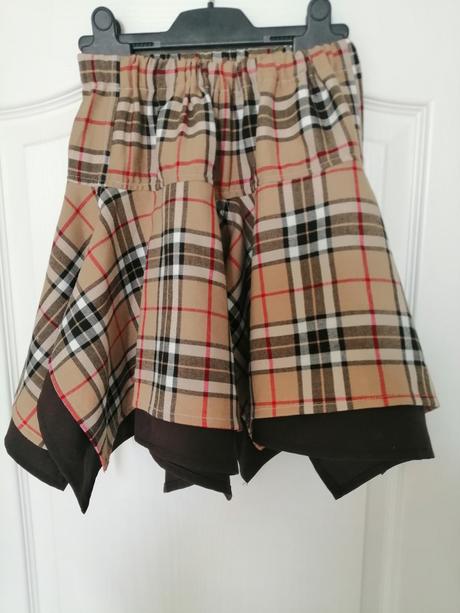 Suknicka pre dievčatka karovana vel. 122-128, 122