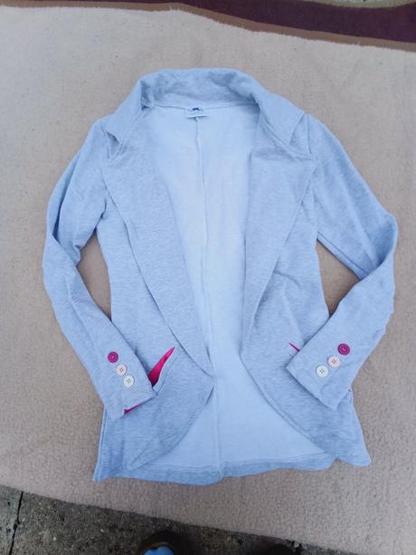 Buga nádherný kardigan, mikina, m