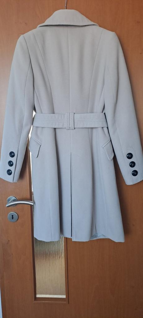 Kabát 36, <50