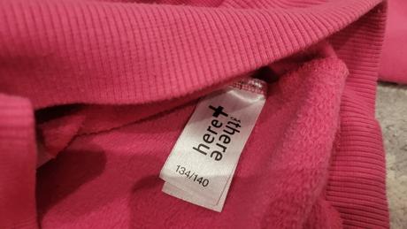 Mikina s loptou, c&a,134