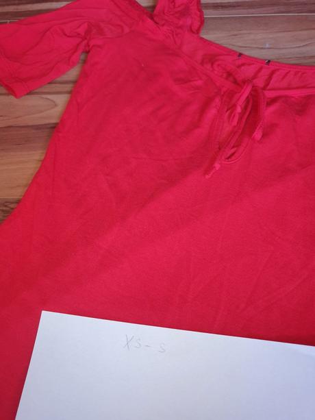 Zaujímavé tričko xs s, s