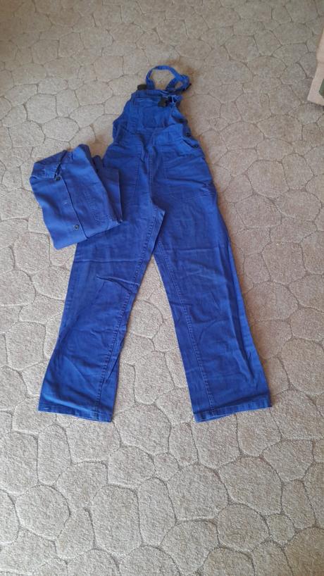Dámske monterkove nohavice + bluza, m