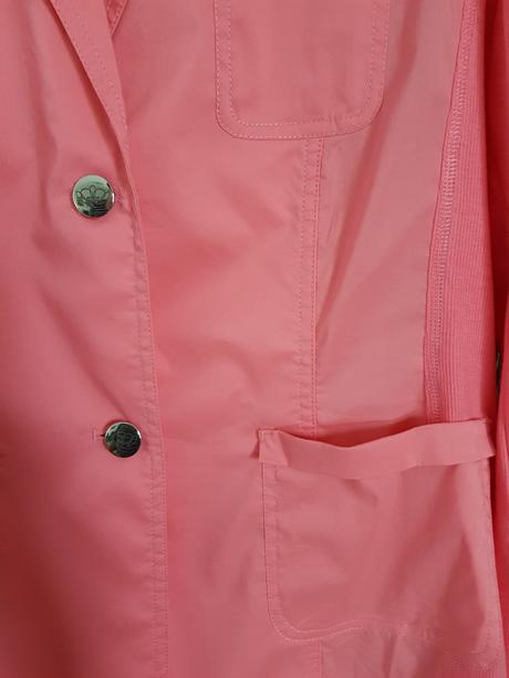 Kombinované tenké sako, 44