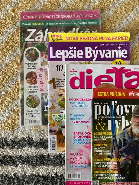 Časopisy mix 4ks,