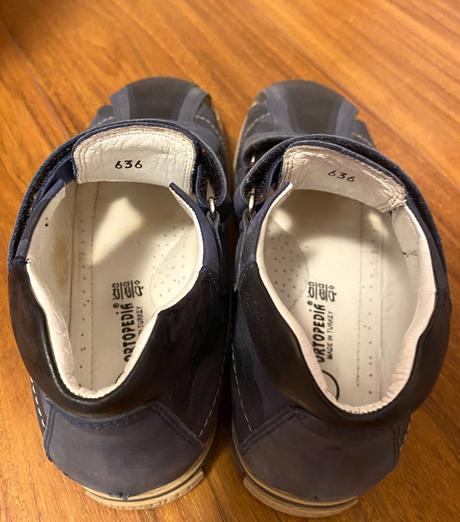 Celokoženné sandále veľ. 36-37, 36