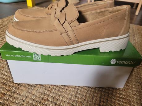 Kožené poltopánky, 44