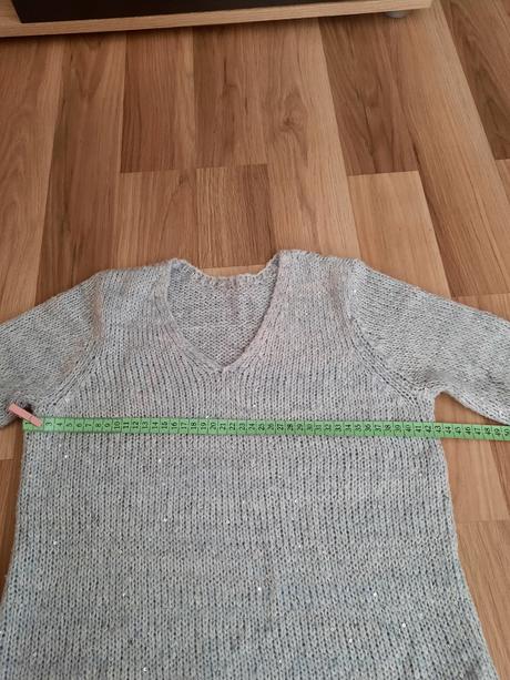 Pulóver s flitrami, 164