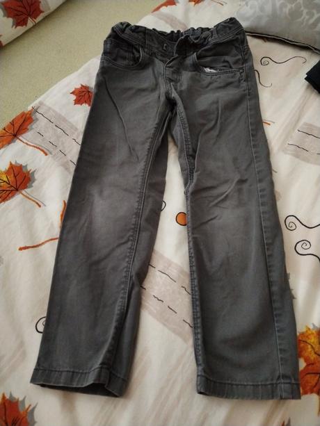 Nohavice pre chlapca, 116