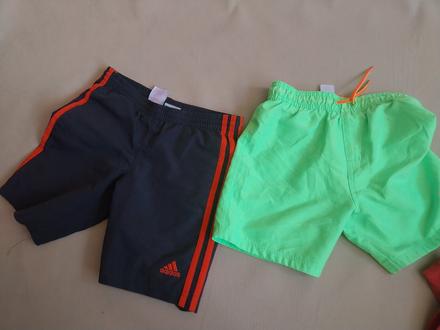 2x kratasy ..cena spolu, adidas,110