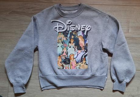 Cropptop disney v.s, disney,s