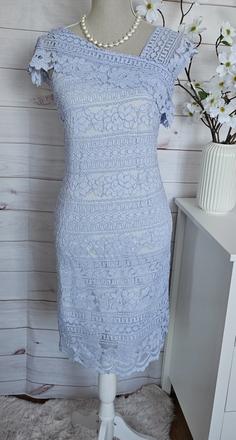 Krásne modré šaty de facto, 36