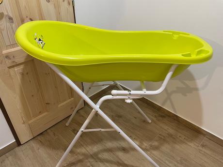 Keeper vanička na kúpanie so stojanom,