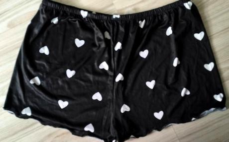 Krátke pyžamo zn.lunar, so srdiečkami, v. m/l, 36 - m