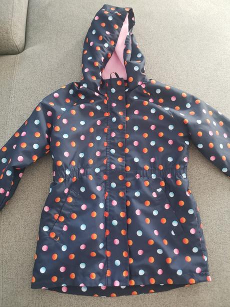 Bunda pre dievčatko, 116