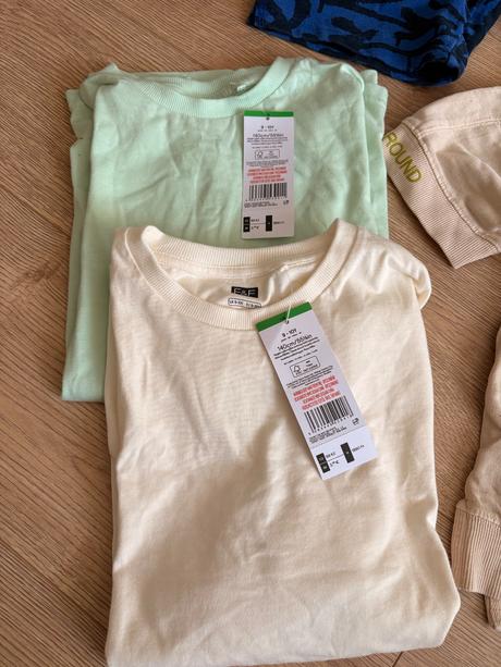 Balík oblečenia č.140, 140–152